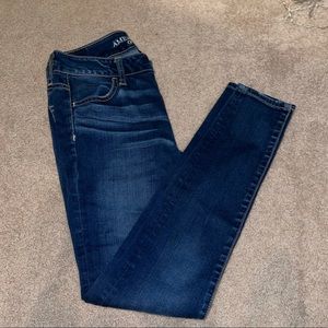 American Eagle Low arise Skinny Jeans
